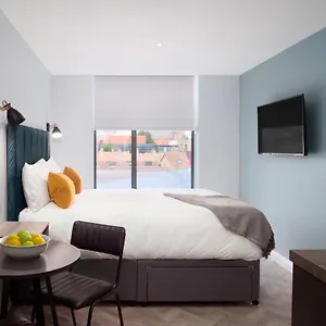 Aptel East Lejlighedshotel
